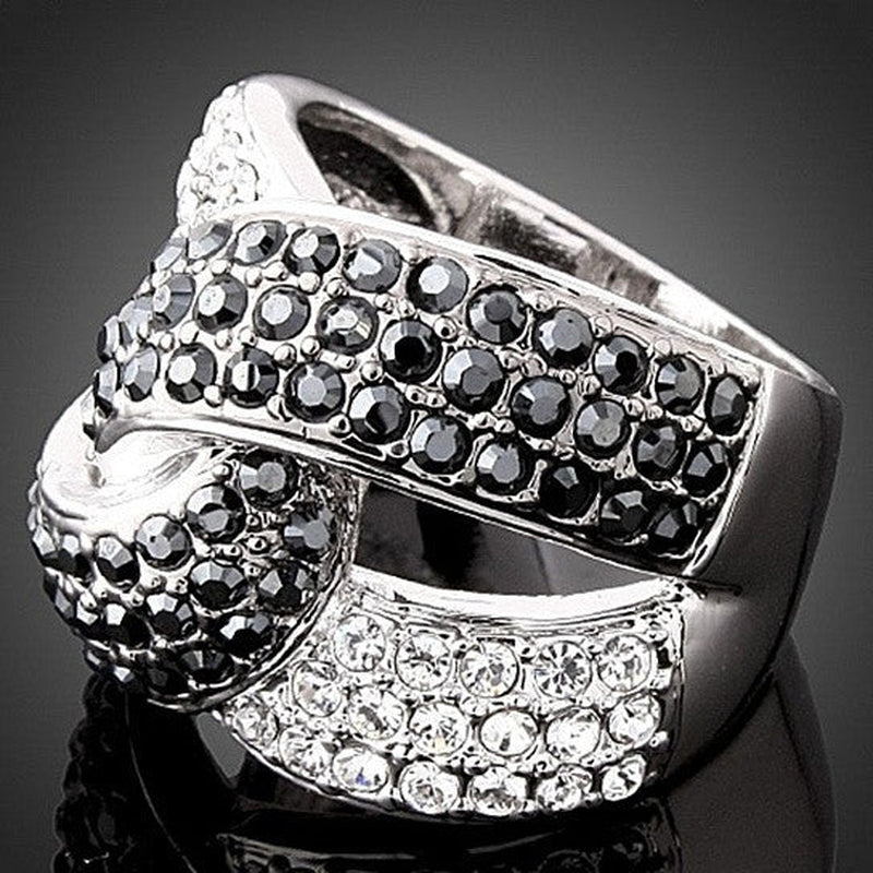 Double Infinity Crystal Ring – A Symbol of Eternal Love and Togetherness