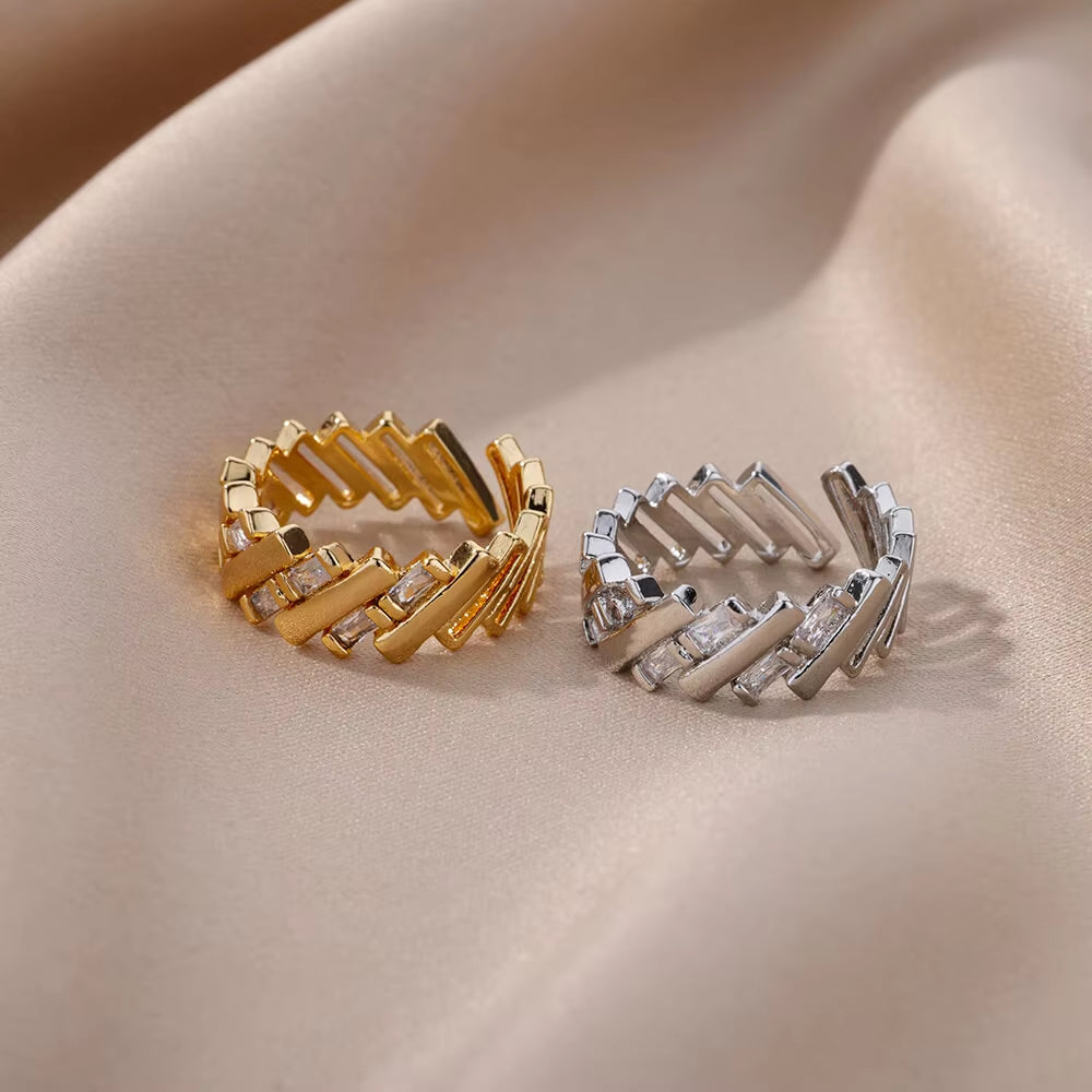 Luxury Wide Wave Adjustable Rings – Gold Stainless Steel Elegant Minimalist Jewelry